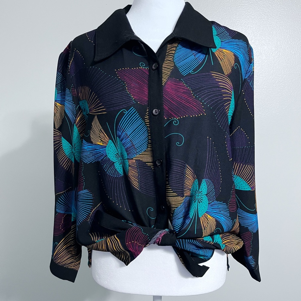 TT Gung Gai Tung Tai Vintage Top